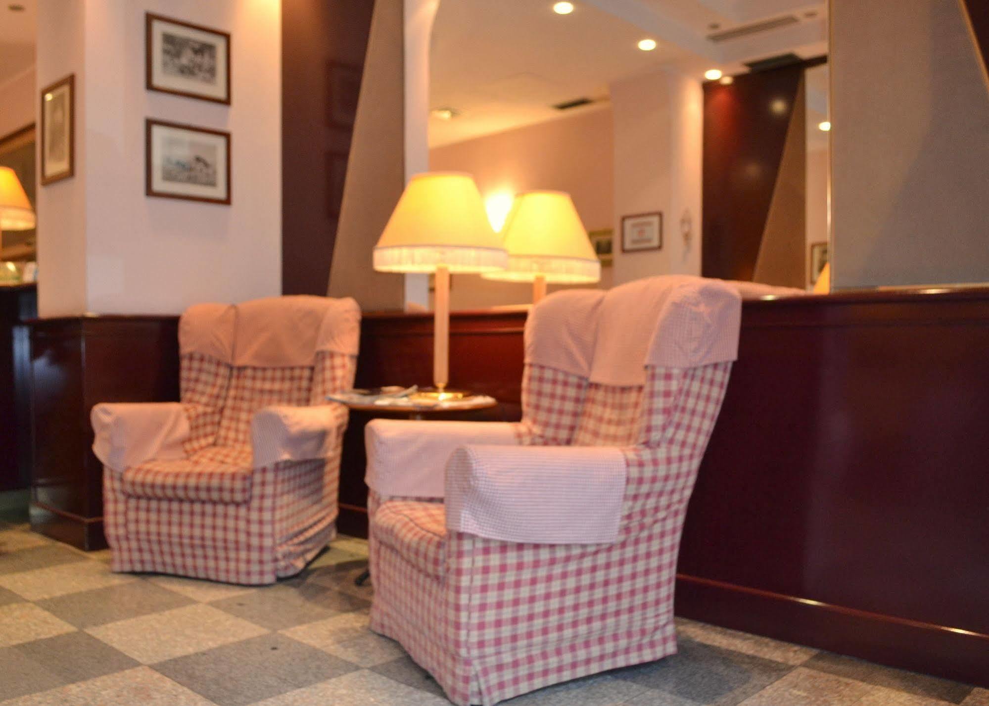 Buenos Aires Hotel Milan Luaran gambar