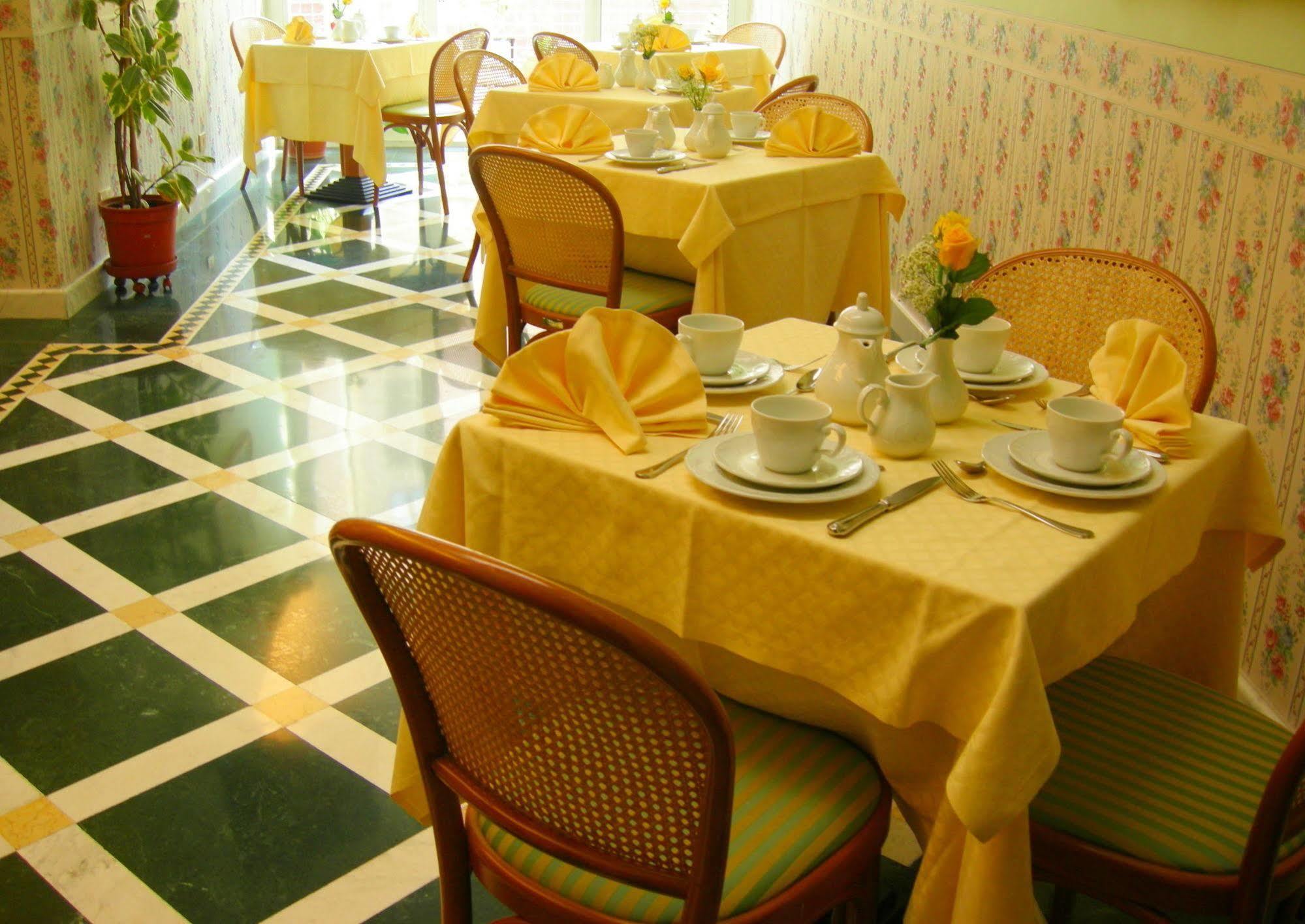 Buenos Aires Hotel Milan Luaran gambar